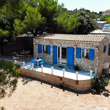 Levantara אתר קמפינג