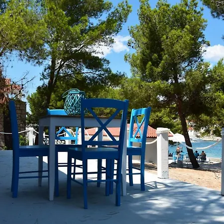 Levantara אתר קמפינג 2*